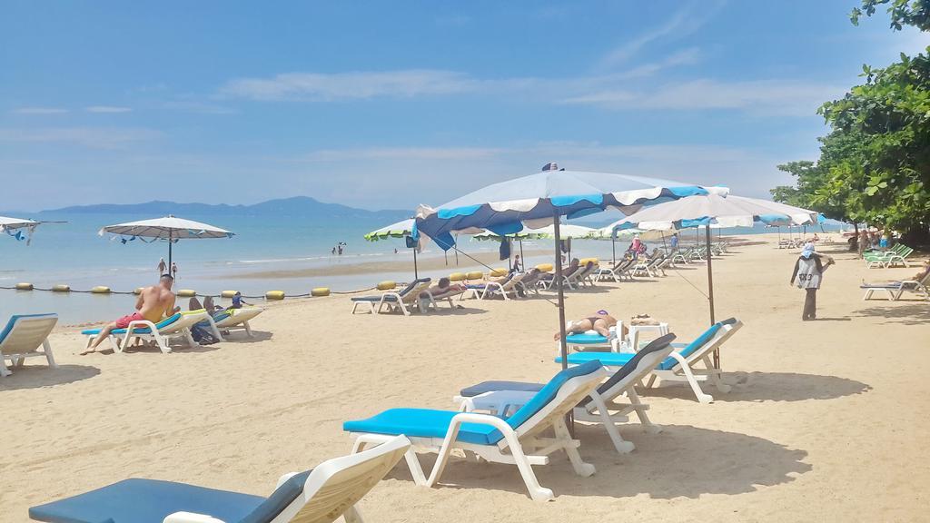 Butterfly Garden Boutique Residences By Frasier, A Lifestyle Destination Apt And Villas 1 To 3 Bedroom Units, 2 Full Bathrooms, Rain Shower, Spa Bath, Complete Kitchen, Staff 24-7,Fast Fiber Optic Wifi, 55" Smart Tv'S, Free Bbq, Pattaya Pokój zdjęcie